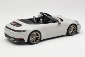 Porsche 911 992 Carrera 4S Cabriolet Grigio Minichamps 1:18 155067335 Pressofusione — immagine 2 di 6