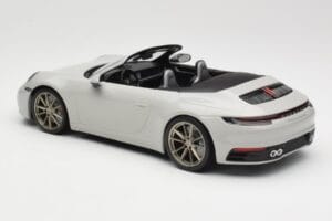 Porsche 911 992 Carrera 4S Cabriolet Grigio Minichamps 1:18 155067335 Pressofusione — immagine 5 di 6