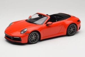 Porsche 911 992 Carrera 4S Cabriolet Arancione Minichamps 1:18 155067334 Pressofusione