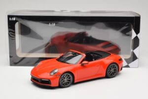 Porsche 911 992 Carrera 4S Cabriolet Arancione Minichamps 1:18 155067334 Pressofusione — immagine 6 di 6