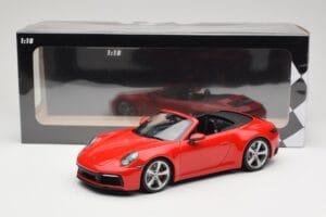 Porsche 911 992 Carrera 4S Cabriolet Rosso Minichamps 1:18 155067331 Pressofusione — immagine 6 di 6