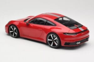 Porsche 911 992 Carrera 4S Carmine Red Minichamps 1:18 155067326 Pressofusione — immagine 5 di 6