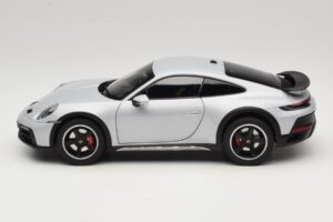 Porsche 911 992 Dakar Ice Grey Metallic Norev 1:18 187242 Pressofusione — immagine 4 di 8