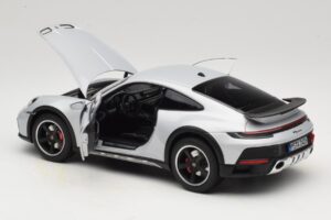 Porsche 911 992 Dakar Ice Grey Metallic Norev 1:18 187242 Pressofusione — immagine 5 di 8