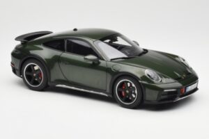 Porsche 911 992 Dakar Oak Verde Metallizzato Norev 1:18 187241 Pressofusione — immagine 7 di 9