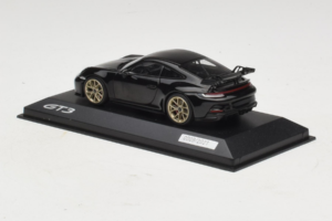 Porsche 911 992 GT3 Nero Con Cerchi Dorati Minichamps 1:43 WAP0201520M007 Pressofusione — immagine 3 di 4