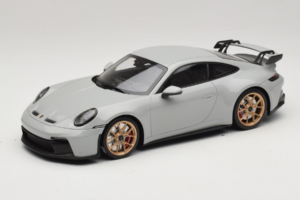 Porsche 911 992 GT3 Chalk Cerchi Dorati Minichamps 1:18 117069001 Pressofusione