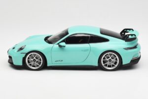 Porsche 911 992 GT3 Mint Verde Norev 1:18 187316 Pressofusione — immagine 4 di 8