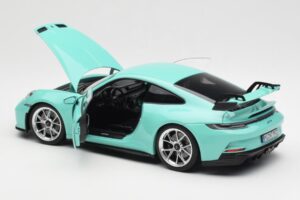 Porsche 911 992 GT3 Mint Verde Norev 1:18 187316 Pressofusione — immagine 5 di 8