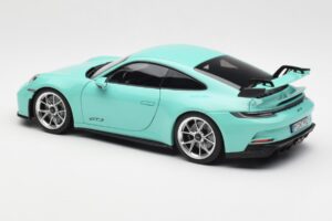 Porsche 911 992 GT3 Mint Verde Norev 1:18 187316 Pressofusione — immagine 7 di 8