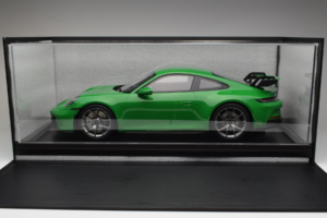 Porsche 911 992 GT3 Python Green GT Spirit 1:8 GTS801601 Resina