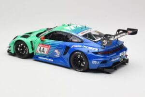 Porsche 911 992 GT3 R Falken #44 D. Eriksson / T. Heinemann 24 Hours of Nurburgring 2023 Minichamps 1:18 113236344 Pressofusi — immagine 7 di 8