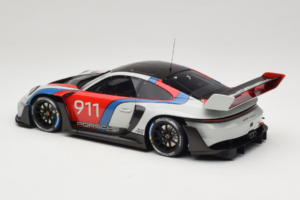 Porsche 911 992 GT3 R Rennsport GT Spirit 1:18 GT495 Resina — immagine 5 di 6