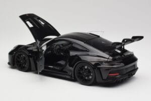 Porsche 911 992 GT3 RS Nero & Cerchi Neri Concept Minichamps 1:18 911992003 Pressofusione — immagine 5 di 8