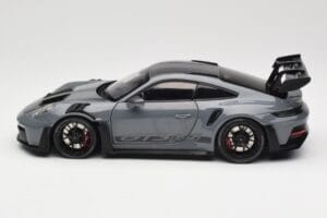 Porsche 911 992 GT3 RS Crayon Weissach Package & Black Wheels Minichamps 1:18 110062024 Pressofusione — immagine 4 di 8