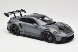 Porsche 911 992 GT3 RS Crayon Weissach Package & Black Wheels Minichamps 1:18 110062024 Pressofusione — immagine 6 di 8