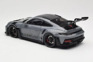 Porsche 911 992 GT3 RS Crayon Weissach Package & Black Wheels Minichamps 1:18 110062024 Pressofusione — immagine 7 di 8
