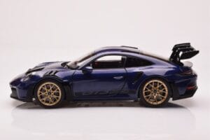 Porsche 911 992 GT3 RS Gentian Blu Metallizzato Norev 1:18 187363 Pressofusione — immagine 4 di 8