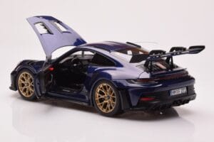 Porsche 911 992 GT3 RS Gentian Blu Metallizzato Norev 1:18 187363 Pressofusione — immagine 5 di 8
