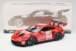 Porsche 911 992 GT3 RS Getspeed Race Taxi Guards Red Minichamps 1:18 110062040 Pressofusione — immagine 8 di 8