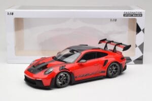 Porsche 911 992 GT3 RS Guards Rosso & Cerchi Argento Weissach Package Minichamps 1:18 153062246 Pressofusione — immagine 6 di 6