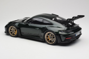 Porsche 911 992 GT3 RS Jet Green Metallic Black Norev 1:12 127532 Pressofusione — immagine 5 di 6