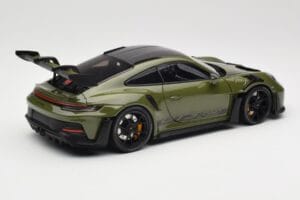 Porsche 911 992 GT3 RS Nato Olive & Black Wheels Minichamps 1:18 110062027 Pressofusione — immagine 3 di 8