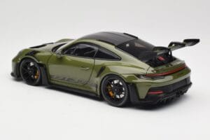 Porsche 911 992 GT3 RS Nato Olive & Black Wheels Minichamps 1:18 110062027 Pressofusione — immagine 7 di 8