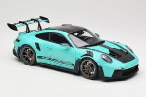 Porsche 911 992 GT3 RS Python Green & Dark Silver Wheels Minichamps 1:18 110062026 Pressofusione — immagine 6 di 8