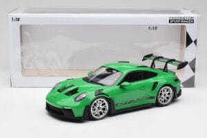 Porsche 911 992 GT3 RS Python Verde & Cerchi Argento & Decor Nero Minichamps 1:18 153062235 Pressofusione — immagine 6 di 6