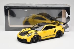 Porsche 911 992 GT3 RS Racing Giallo & Cerchi Neri Minichamps 1:18 153062245 Pressofusione — immagine 6 di 6