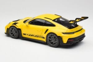 Porsche 911 992 GT3 RS Racing Giallo Norev 1:18 WAP0212810RGT3 Pressofusione — immagine 7 di 8