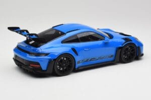 Porsche 911 992 GT3 RS Shark Blu & Cerchi Neri Minichamps 1:18 153062233 Pressofusione — immagine 2 di 6