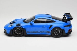 Porsche 911 992 GT3 RS Shark Blu & Cerchi Neri Minichamps 1:18 153062233 Pressofusione — immagine 3 di 6