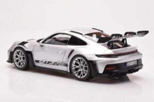 Porsche 911 992 GT3 RS Argento Metallizzato Norev 1:18 187357 Pressofusione — immagine 7 di 8