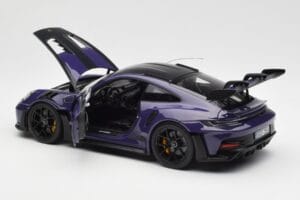 Porsche 911 992 GT3 RS Weissach Package Ultraviolet Norev 1:18 187368 Pressofusione — immagine 5 di 8