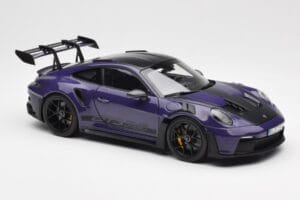 Porsche 911 992 GT3 RS Weissach Package Ultraviolet Norev 1:18 187368 Pressofusione — immagine 6 di 8