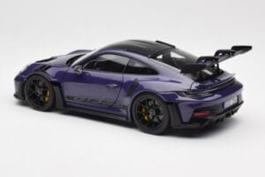 Porsche 911 992 GT3 RS Weissach Package Ultraviolet Norev 1:18 187368 Pressofusione — immagine 7 di 8