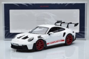 Porsche 911 992 GT3 RS Bianco Pyro Rosso Norev 1:18 187352 Pressofusione — immagine 8 di 8