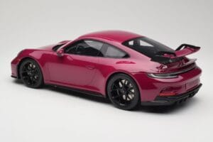 Porsche 911 992 GT3 Ruby Star Neo Red GT Spirit 1:12 GT536 Resina — immagine 5 di 6