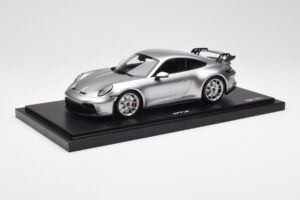 Porsche 911 992 GT3 Argento Minichamps 1:18 WAP0211510M004 Resina