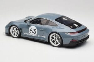 Porsche 911 992 ST Gentian Blue Metallic GT Spirit 1:18 GT491 Resina — immagine 5 di 6