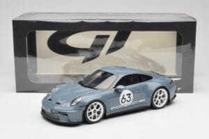 Porsche 911 992 ST Gentian Blue Metallic GT Spirit 1:18 GT491 Resina — immagine 6 di 6