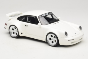 Porsche 911 992 Strosek Giga White GT Spirit 1:18 GT525 Resina — immagine 4 di 6