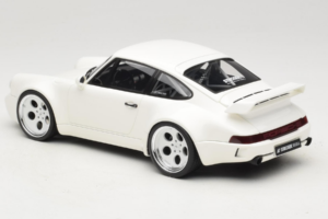 Porsche 911 992 Strosek Giga White GT Spirit 1:18 GT525 Resina — immagine 5 di 6