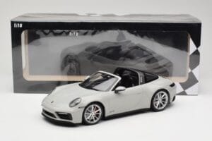 Porsche 911 992 Targa 4 GTS Grigio Minichamps 1:18 155061064 Pressofusione — immagine 6 di 6