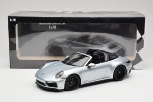 Porsche 911 992 Targa 4 GTS Argento Minichamps 1:18 155061061 Pressofusione — immagine 6 di 6