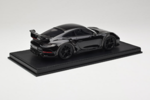 Porsche 911 992 TechArt GTstreet R Nero Con Cerchi Neri TechArt 1:18 REMC012 Resina — immagine 3 di 6