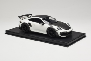Porsche 911 992 TechArt GTstreet R Bianco Con Cerchi Neri TechArt 1:18 REMC013 Resina — immagine 4 di 6