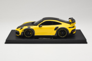 Porsche 911 992 TechArt GTstreet R Giallo Con Cerchi Neri TechArt 1:18 REMC011 Resina